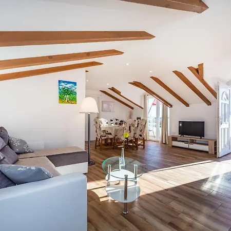 Bistra Apartment
