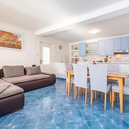 Bistra Apartment Pakostane