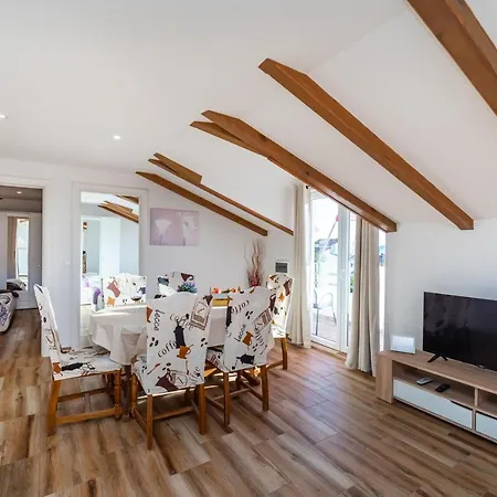 Bistra Apartmán Pakoštane