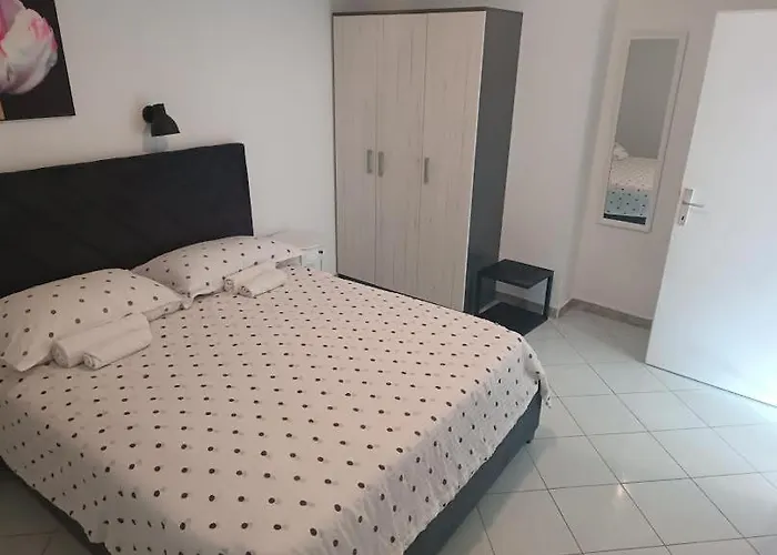 Bistra Apartament *